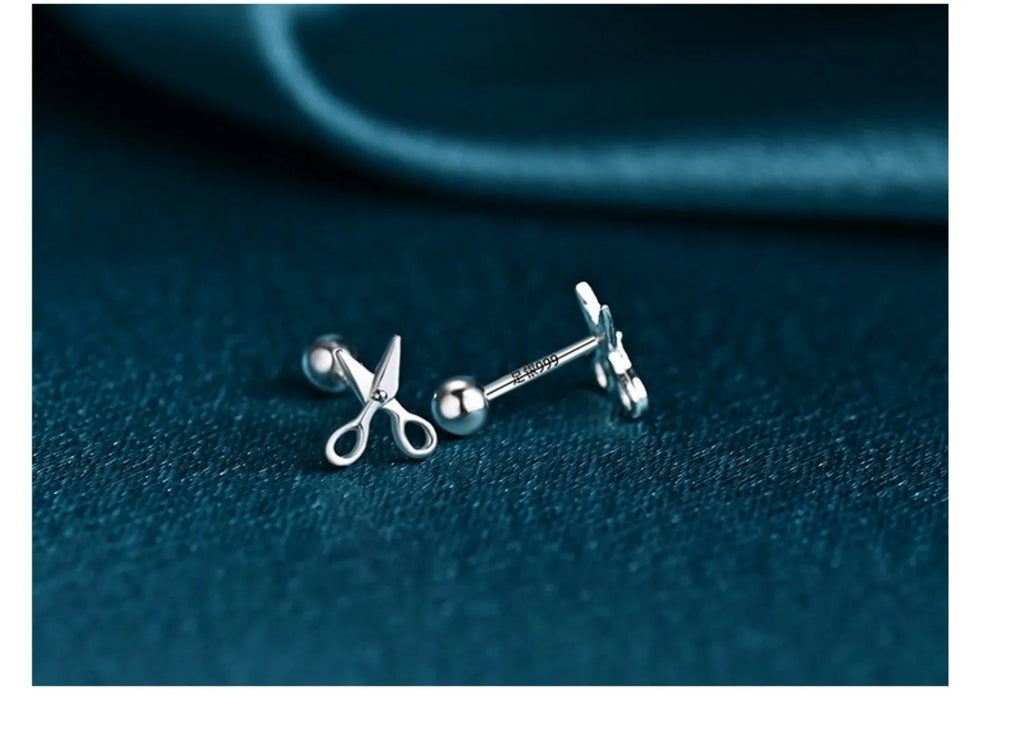 Silver ear studs with screw fastening and miniature scissors design