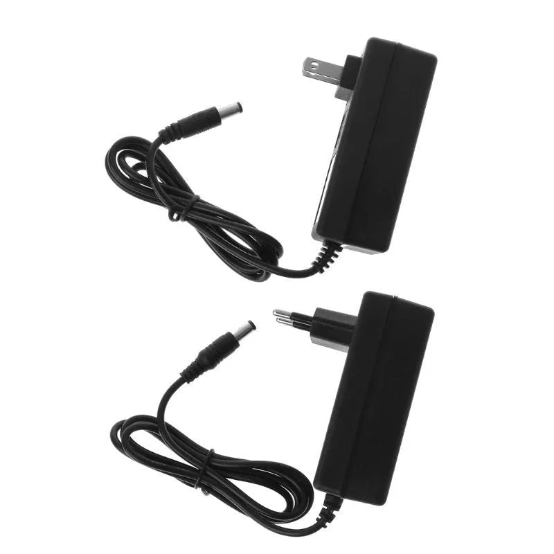 16.8V 1A lithium battery charger with red to green indicator light, black, EU or USA plug