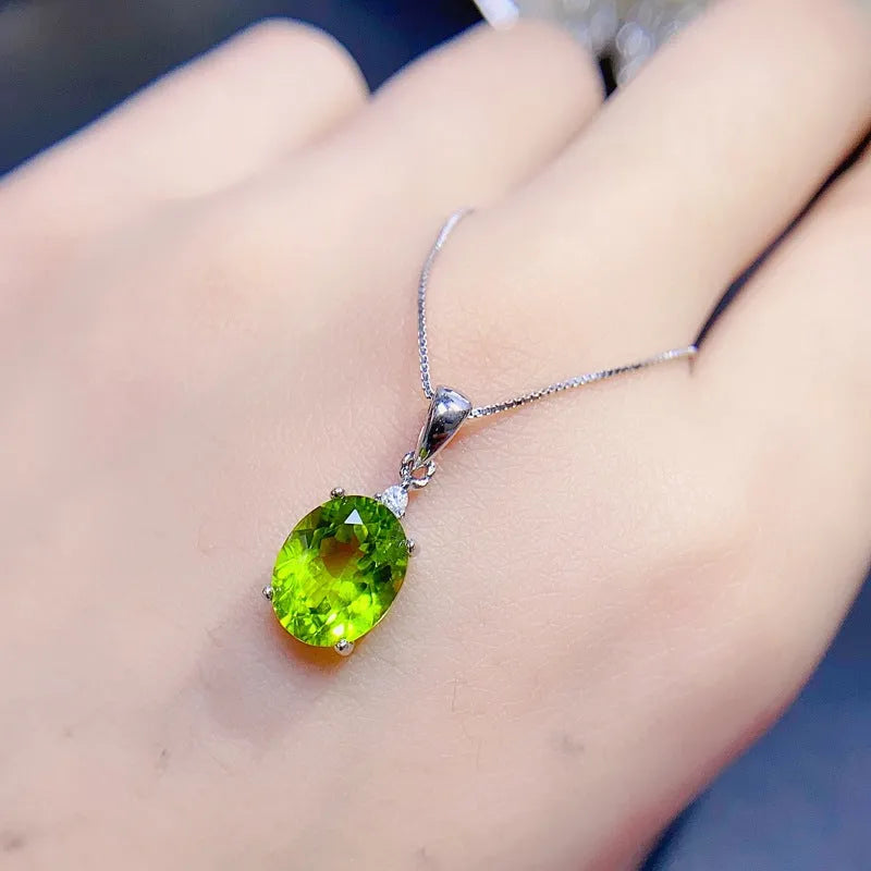 Natural peridot pendant necklace for women, 925 silver with platinum finish, green gemstone casual style