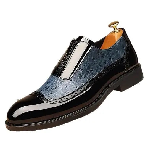 Men's black ostrich grain Chelsea shoe with pointed toe and zip fastening, size 39-47
