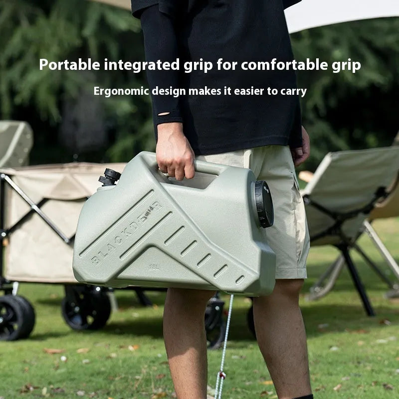 Green collapsible PP water storage tank with carry handle in 13L and 18L sizes.