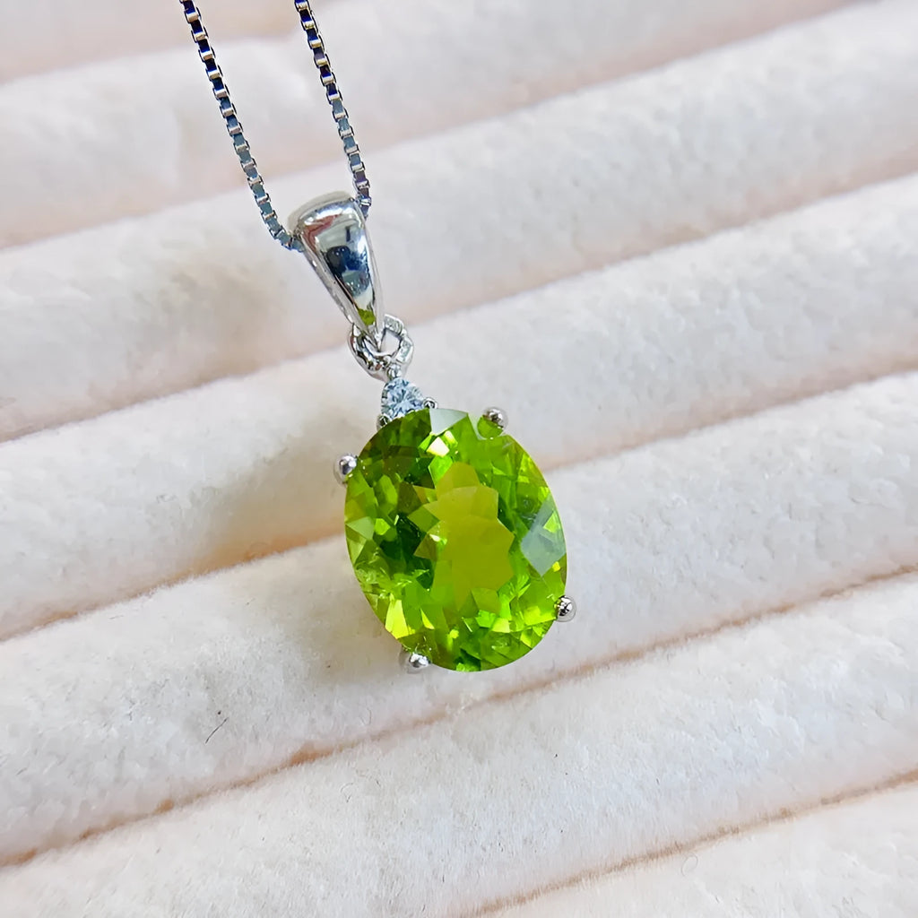 Natural peridot pendant necklace for women, 925 silver with platinum finish, green gemstone casual style
