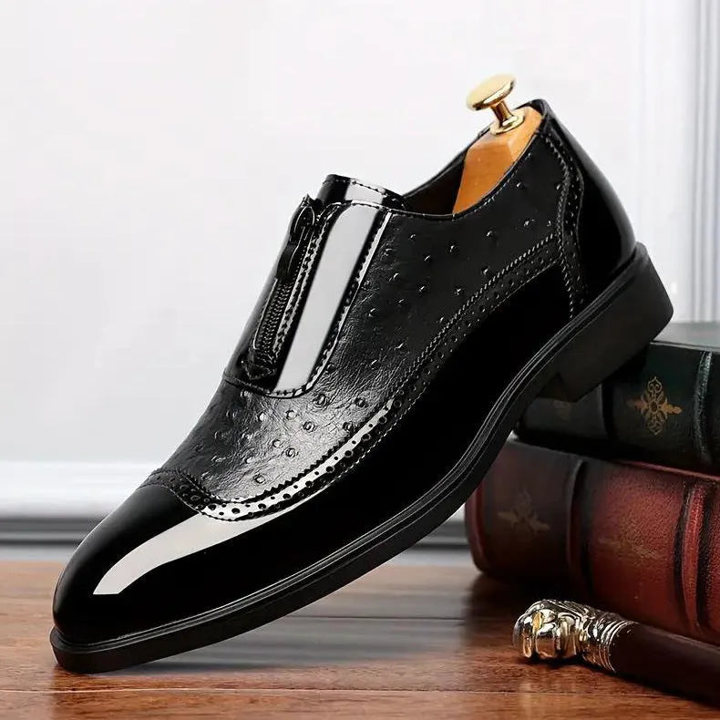 Men's black ostrich grain Chelsea shoe with pointed toe and zip fastening, size 39-47