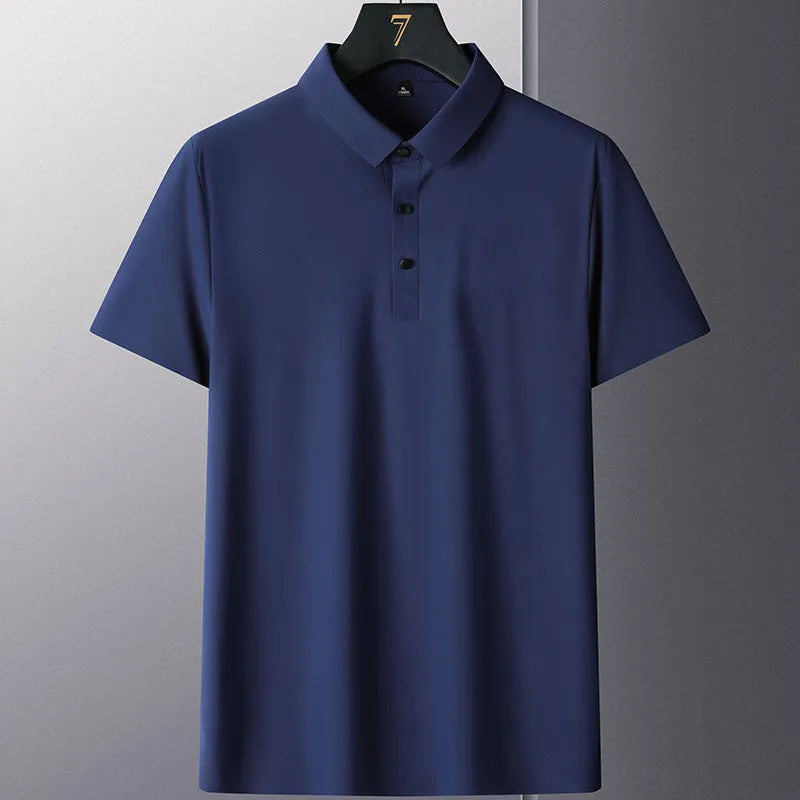 Man wearing a solid colour non-ironing short sleeve business casual shirt