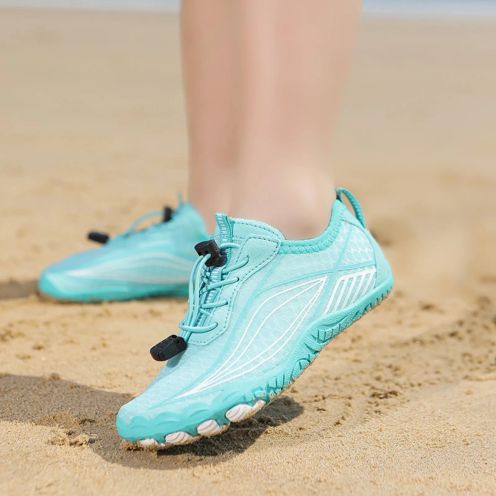 Children's quick-dry water shoes with non-slip rubber soles in multiple colours