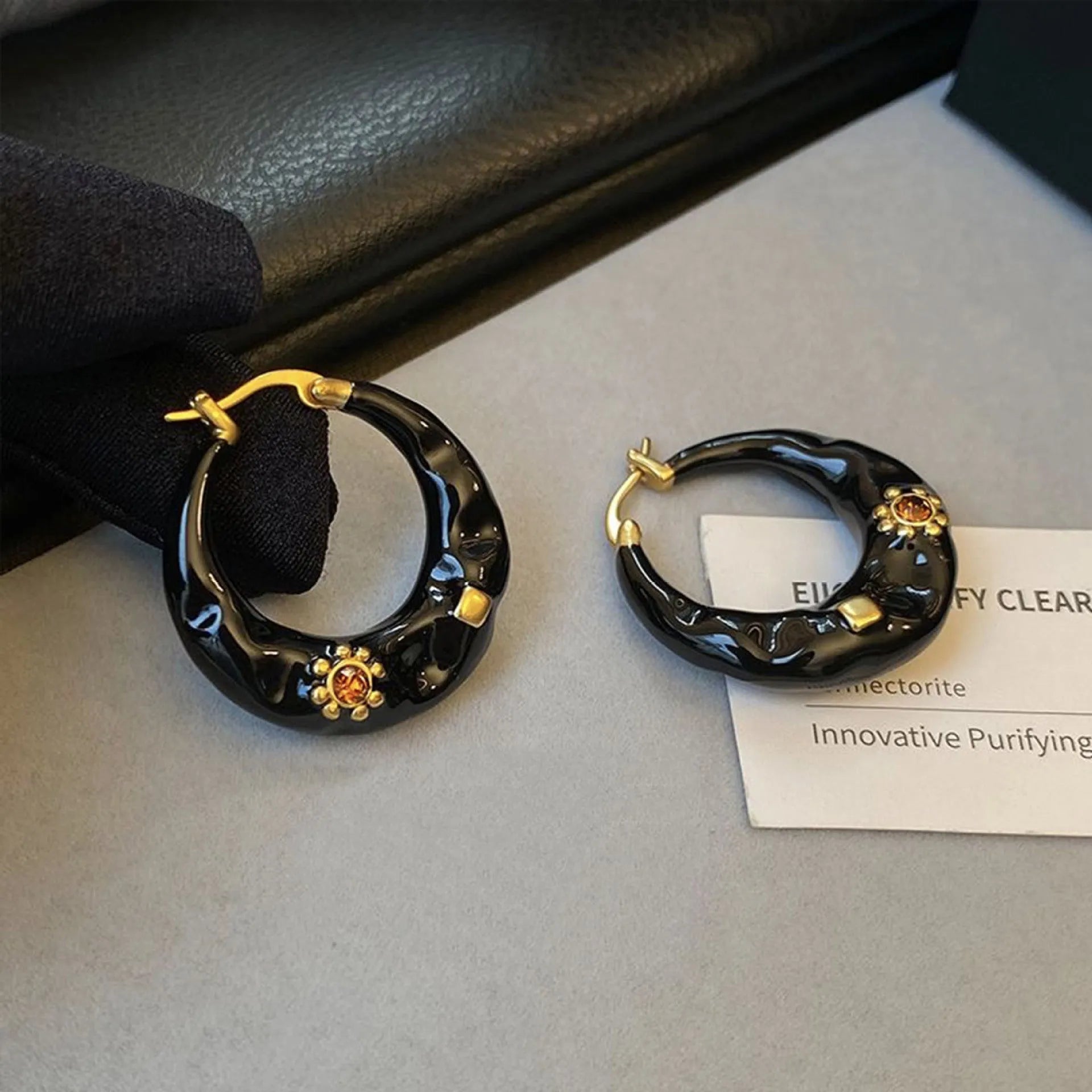 Hong Kong style retro ear studs with rhinestone inlay dripping oil treatment alloy metal earrings