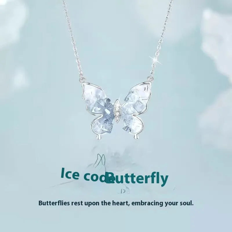 Bingyu Butterfly S925 silver clavicle chain with ice rain pendant on O-ring chain