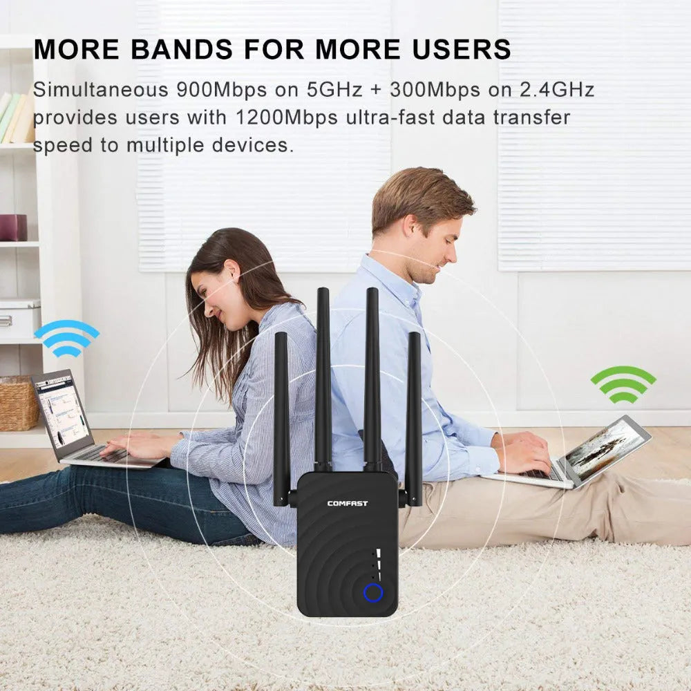 AC1200 dual band WiFi range extender with four 3dBi antennas, black, on white background