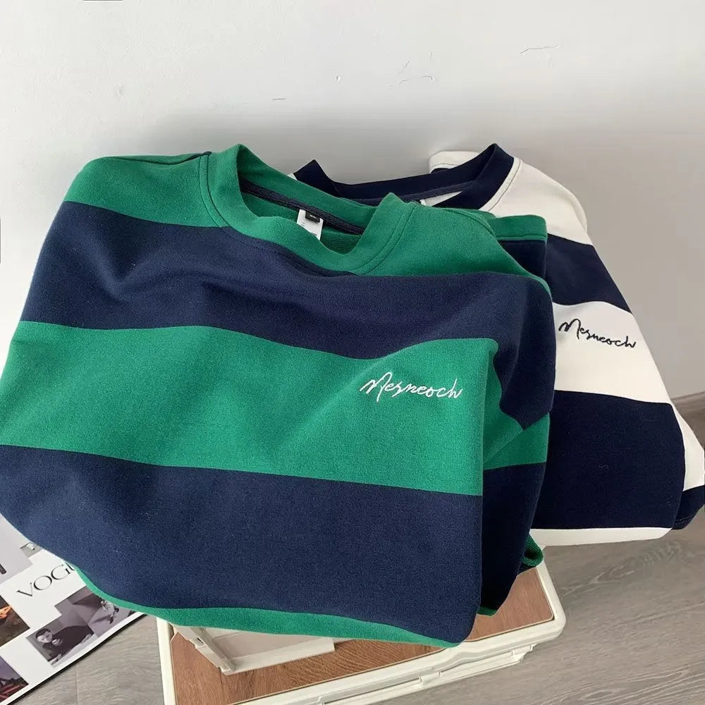 Striped half sleeve shirt in green and white, Japanese-style pullover with loose fit for men.