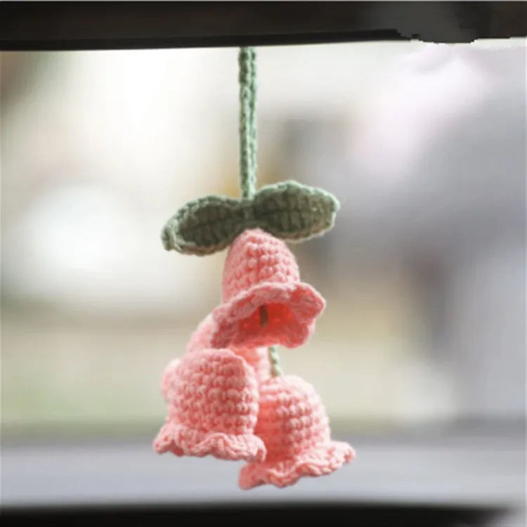 Knitted wool car plant decoration with green and white pattern, 8cm basin and hanging cord