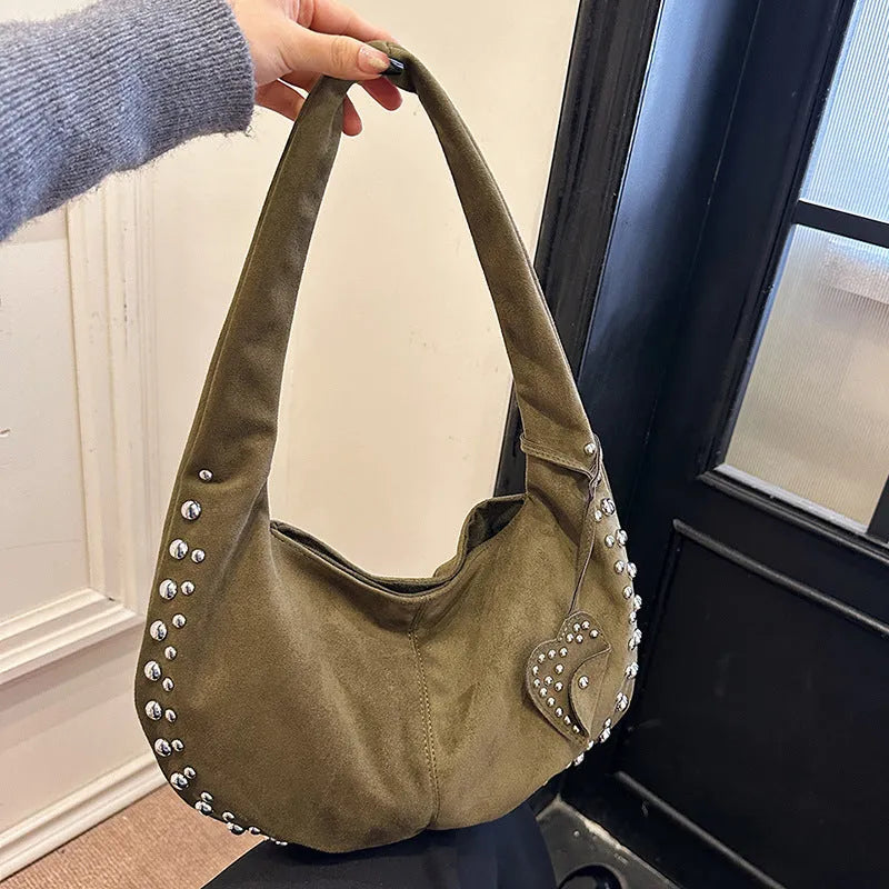 Soft plush underarm tote handbag in European American retro style, strapless design