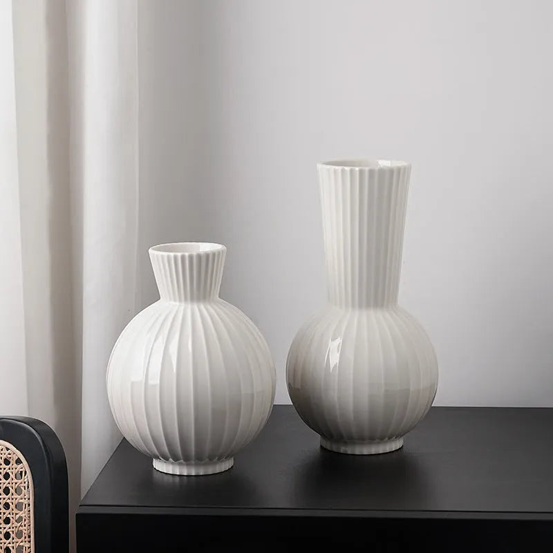 Ceramic ball vase with American country stripes and floral decoration for living room table