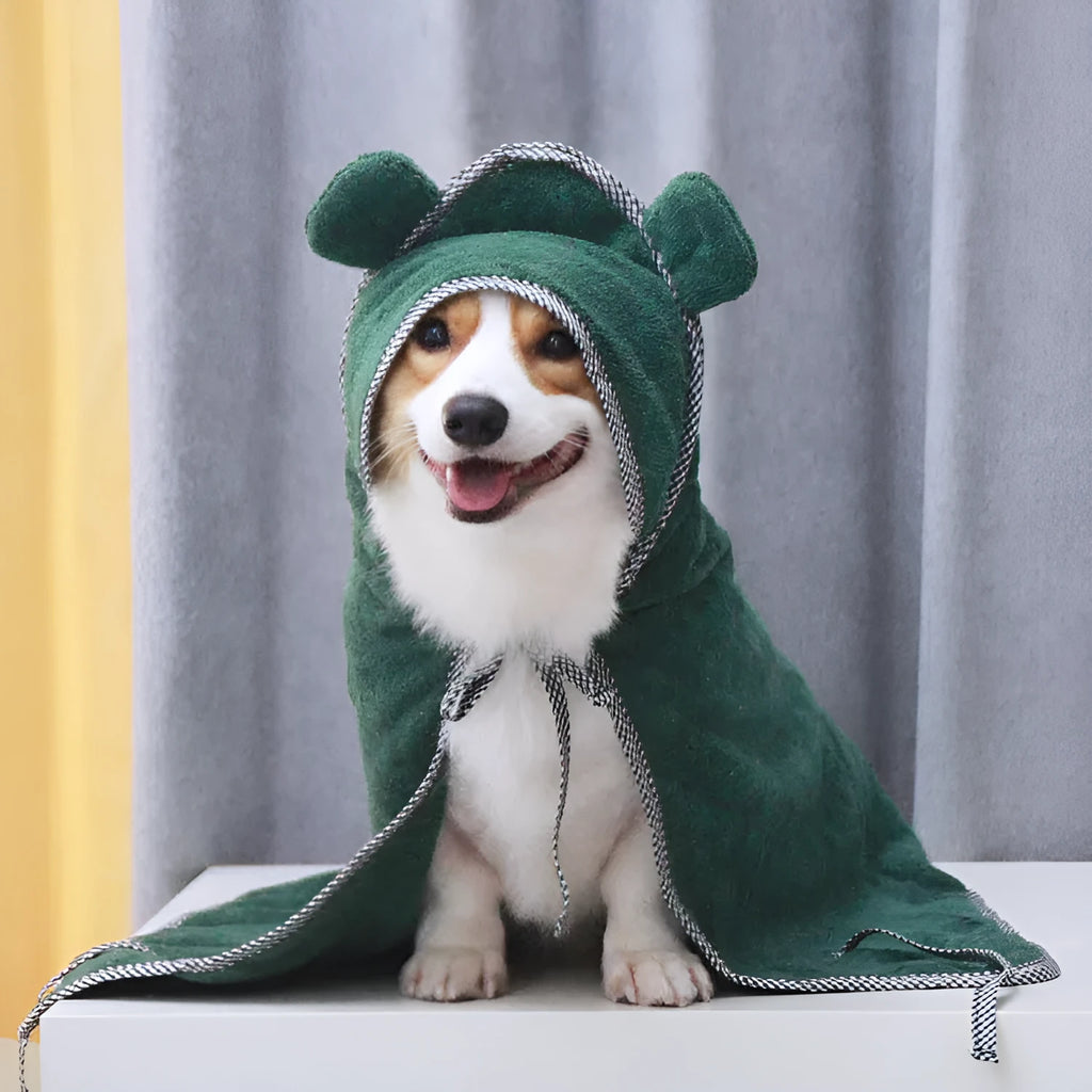 Grey and green ultra fine fibre pet bath towels for dogs and cats in three sizes.