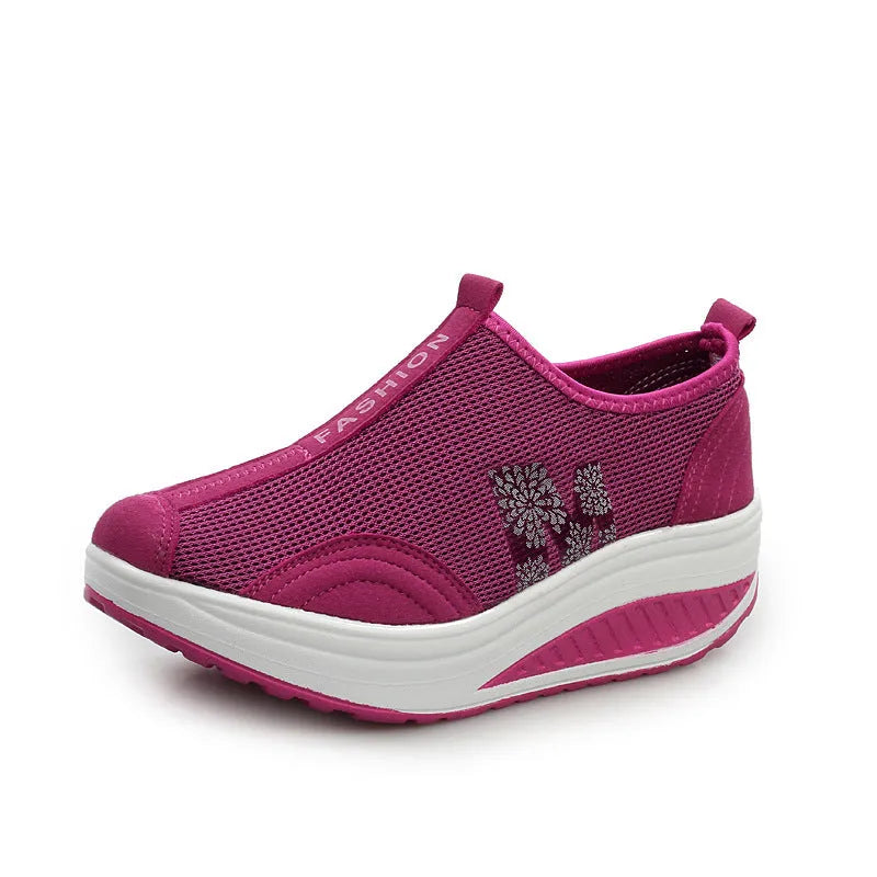 Women's casual solid colour mesh platform sneakers with wedge heel 3-5cm in 259 Black
