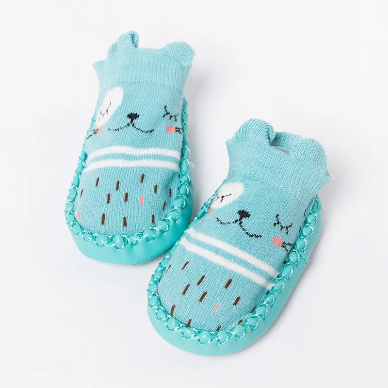 Set of cartoon baby non-slip floor socks in combed cotton with colour options including pink, blue, and grey