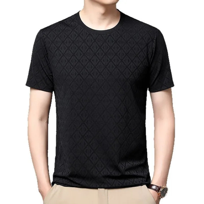 Man wearing a black loose-fit jacquard pattern short sleeve Ice Silk t-shirt for casual leisure.