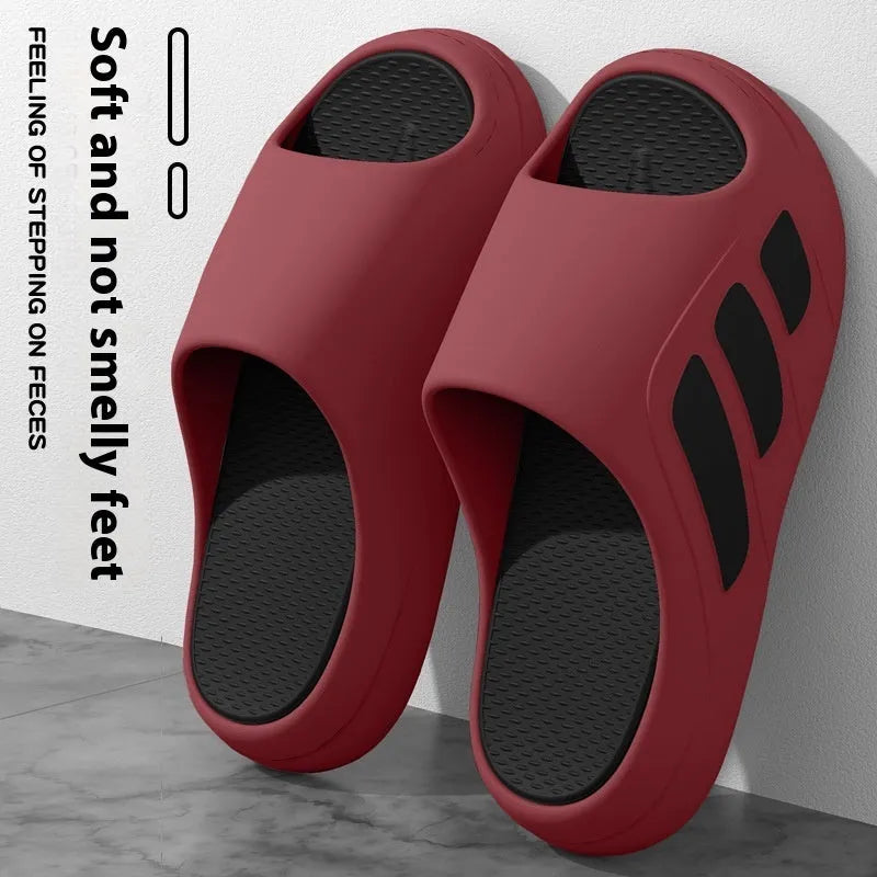 Men's brown platform slippers with EVA construction and injection moulded sole for indoor home use
