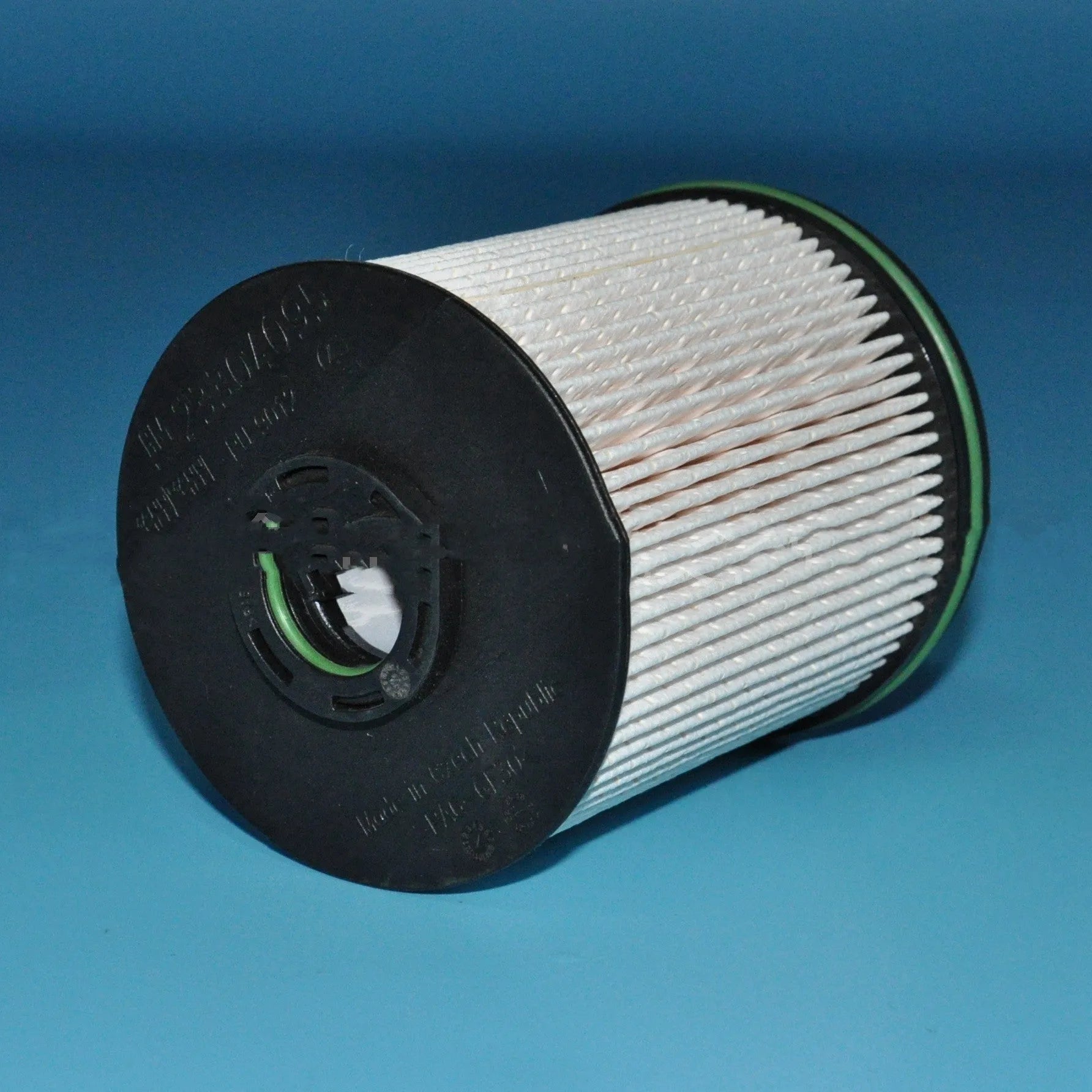 Diesel fuel filter element 106mm height for Vauxhall and Opel Astra K vehicles with gasket kit
