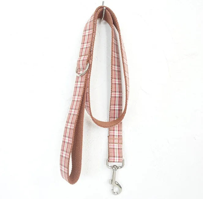 Bowknot dog leash suit set in orange colour with polyester fibre leash and harness