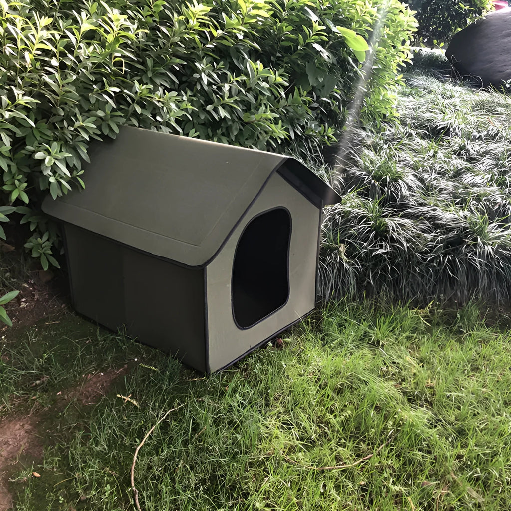 Outdoor waterproof chemical fibre dog kennel in army green with optional door curtain