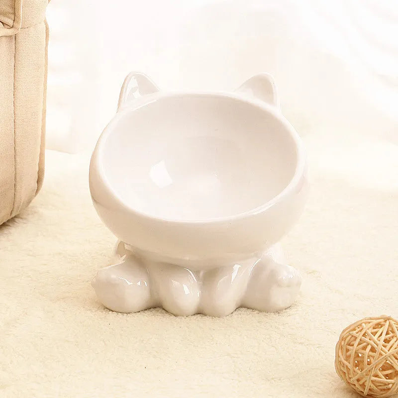 Ceramic cat bowl with oblique mouth and neck guard in black and white colour option