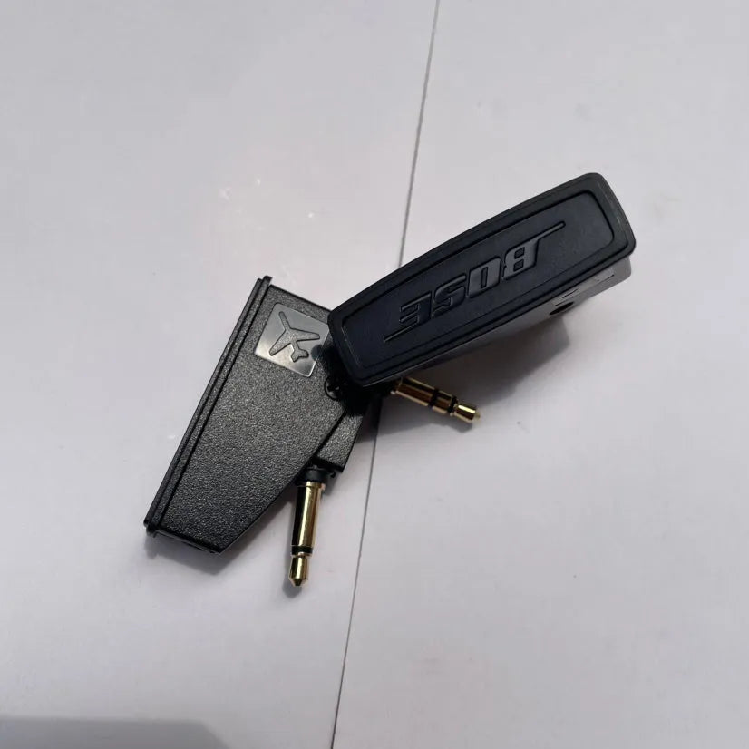 Aircraft headphone plug noise reduction adapter for aviation audio with standard plug size