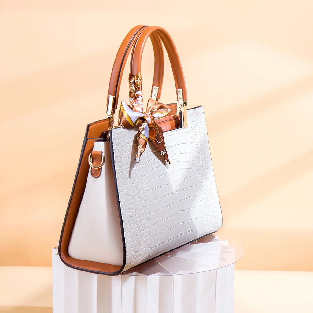 Milky white women's large-capacity shoulder handbag with horizontal square shape and slit pocket