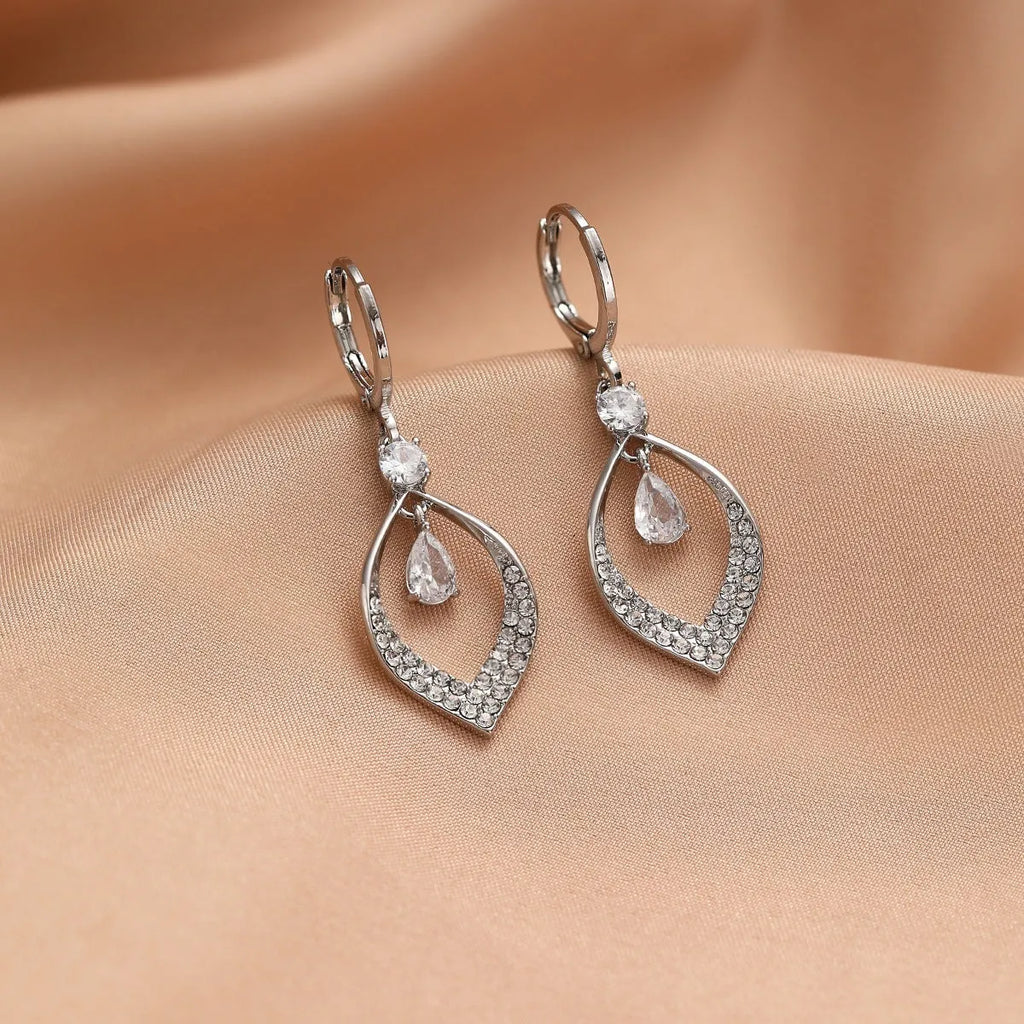 Women's copper zircon water drop earrings with tassels and a choice of gold or silver buckles.