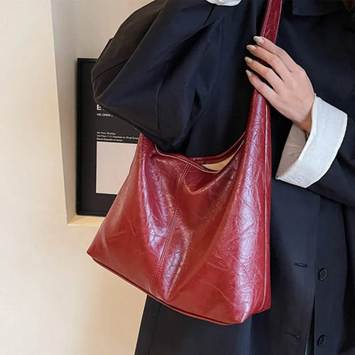 Two-piece composite bag set: large hobo shoulder bag and clutch in PU, available in five colours including black and dark brown