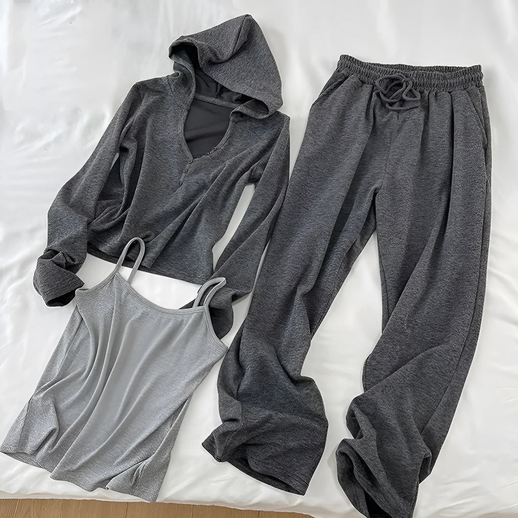 Grey three-piece women's casual sports suit with long sleeve princess top, shorts and vest, sizes L to 4XL