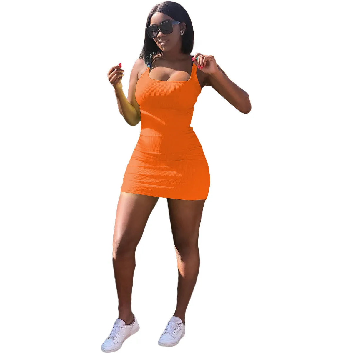 Casual slim fit dress with big U-neck and sunken stripe pattern in sleeveless strap design