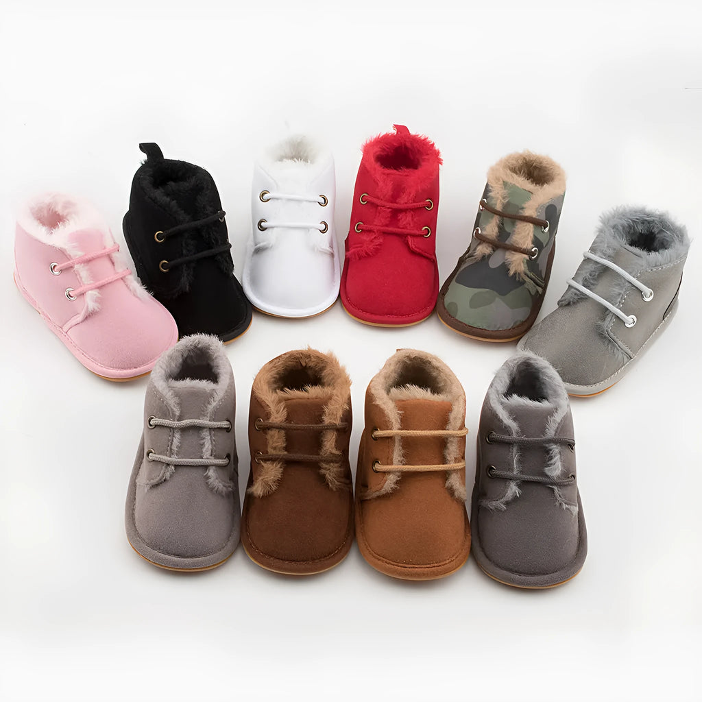 Warm velvet baby toddler shoes with non-slip rubber sole in 11 colours, three sizes 11-13cm