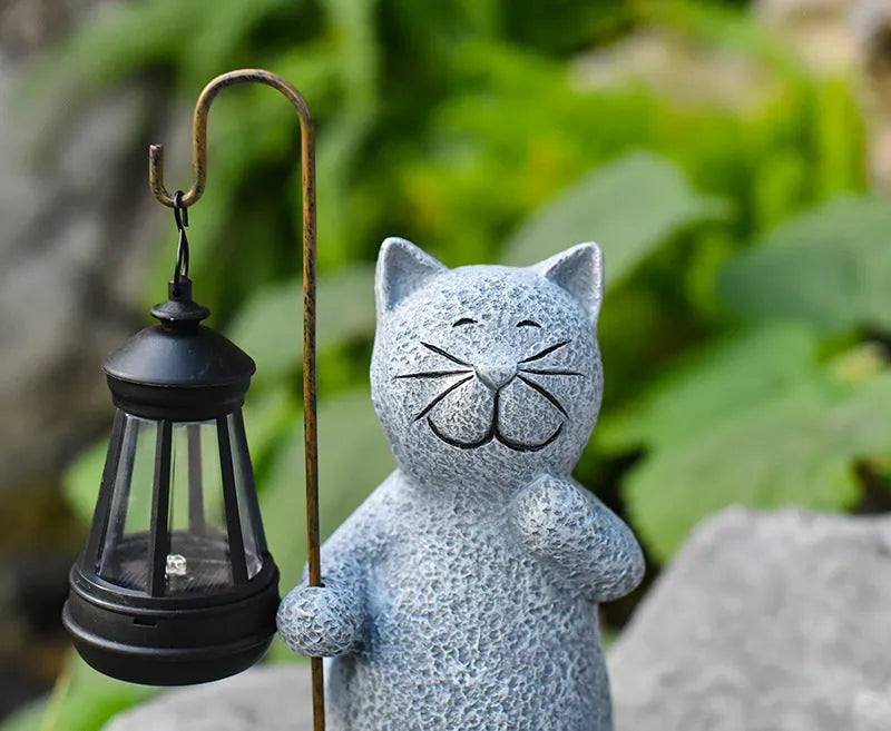Solar garden lamp with kitten lifting lamp design for outdoor decorative lighting