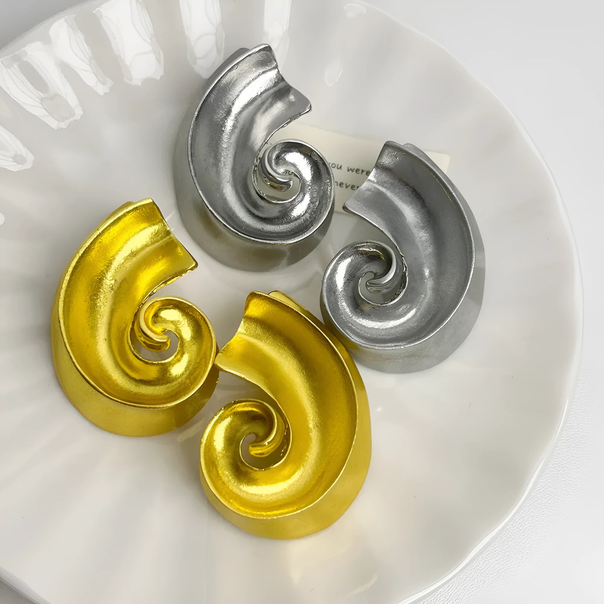 Geometric retro design ear studs with 5cm measurement in gold electroplated finish