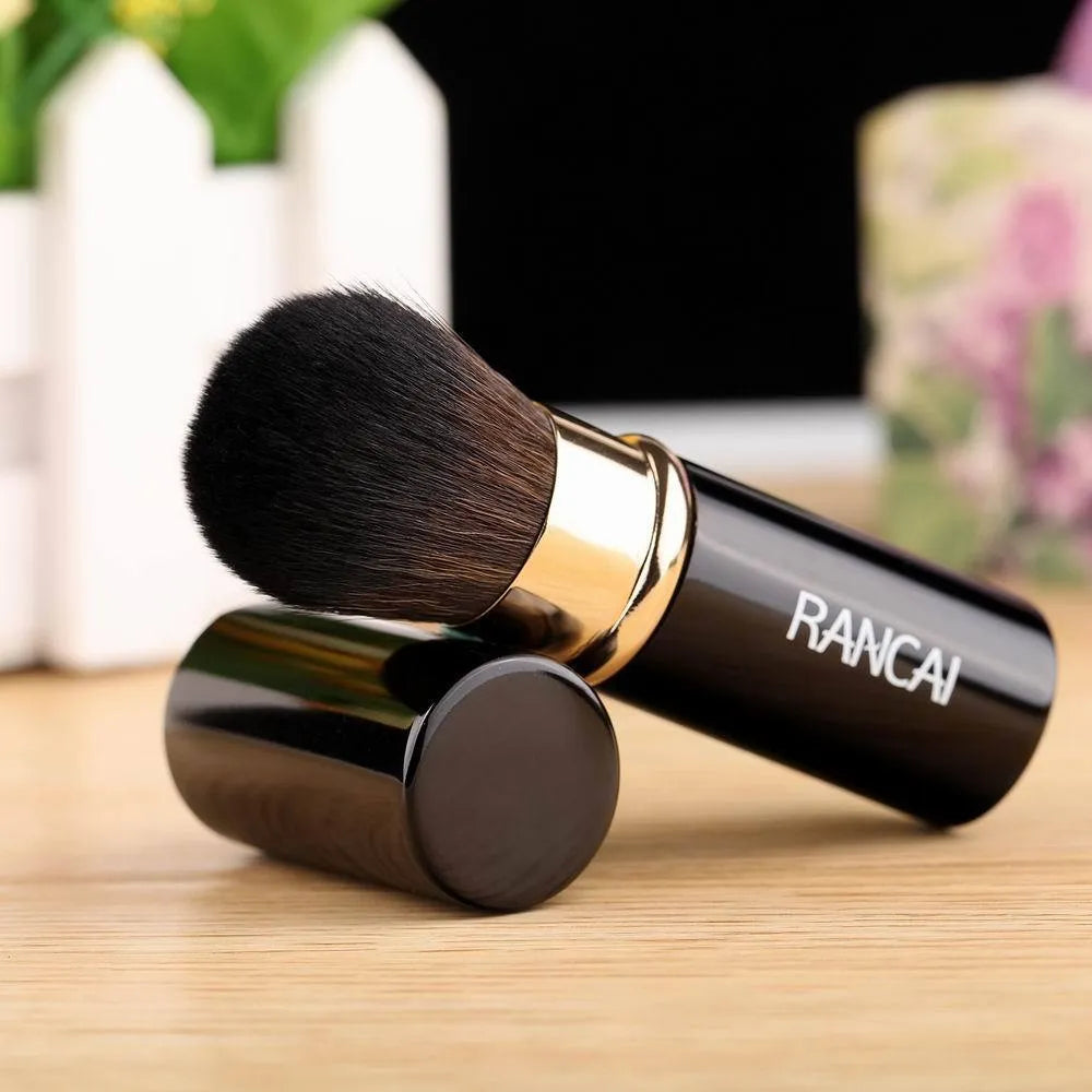RANCAI retractable makeup brush, 9cm aluminium tube, 3cm fibre wool bristles, black or red.