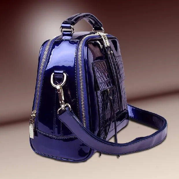 New winter fashion PU leather crossbody messenger bag for women in six colours with phone and wallet storage