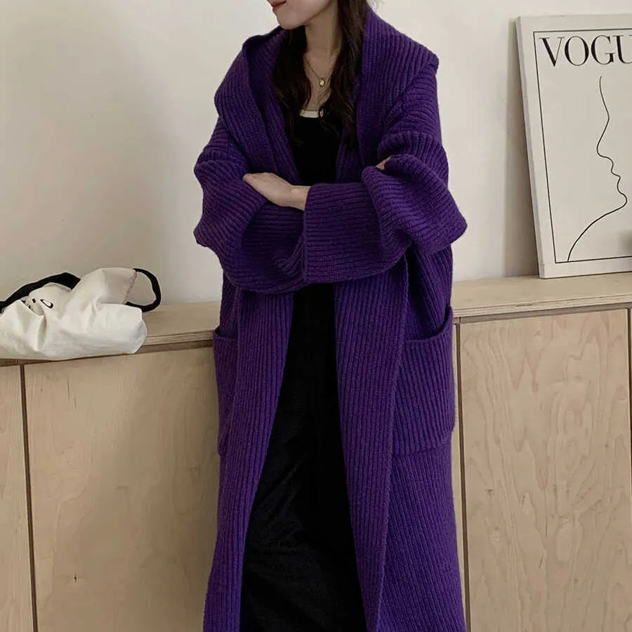 Women's loose hooded cardigan coat in acrylic fibre with 80cm length and raglan sleeves