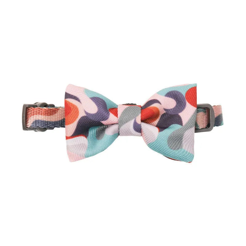 Cotton cat collar with bow tie in beast color block pattern