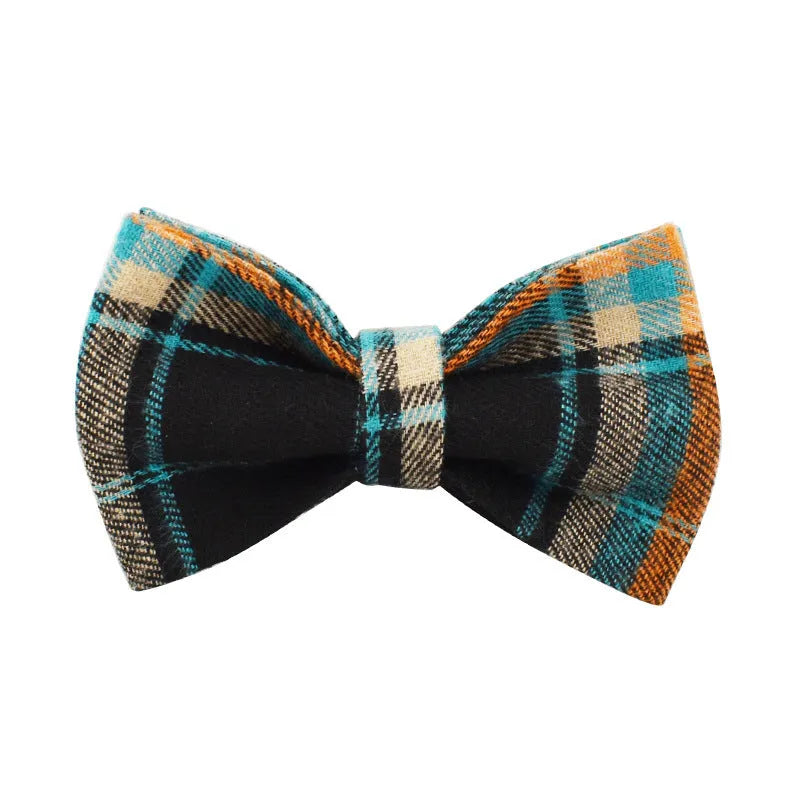 Green retro fabric dog collar, leash, harness, and bow tie four-piece set for pets