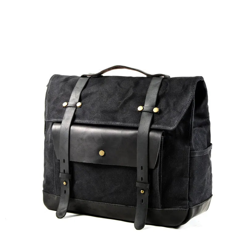 Camel Bag Knight vintage cotton messenger bag showing internal pockets and 40cm width dimensions