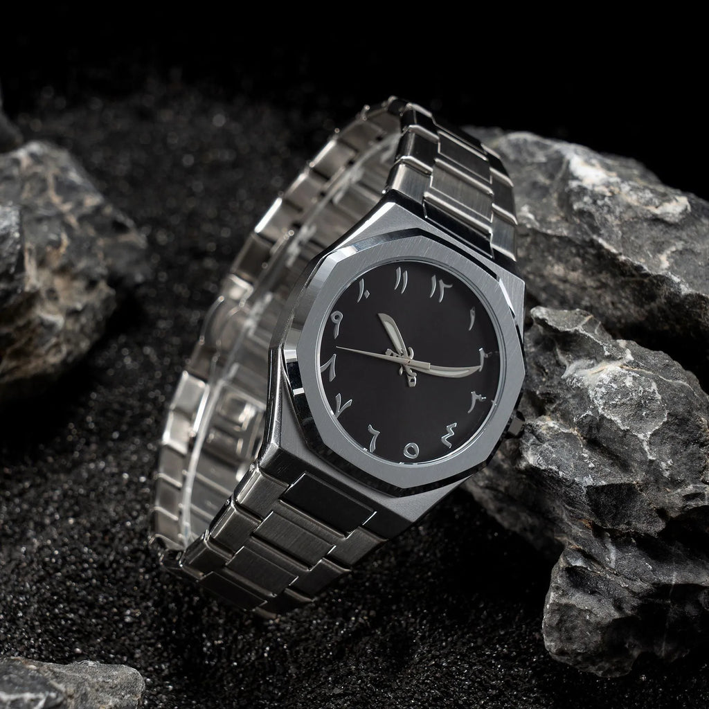 Men's business casual quartz watch with steel belt strap in black and silver colour options