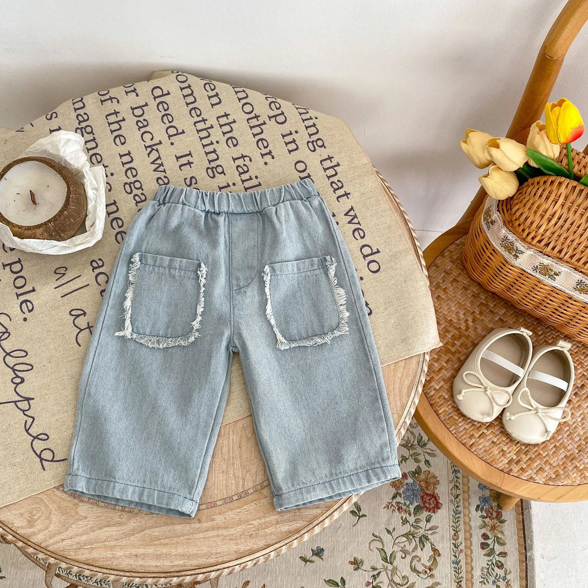 Children's burrs pocket cotton denim cropped pants in denim colour with hairband belt closure