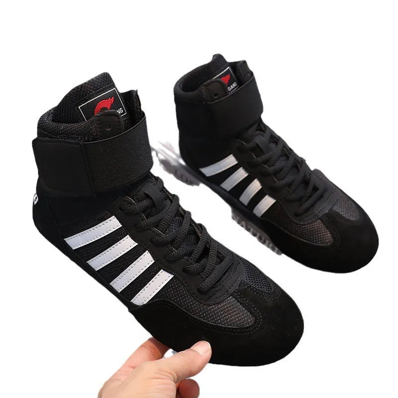 Suede cowhide wrestling shoes for men and women vertical style available in 12 sizes and five colours