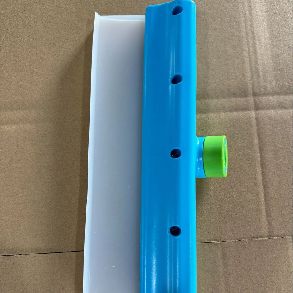 Car wash brush with ultra-fine microfiber cloth cover, 30X17X75mm, blue and white, for glass and paint cleaning