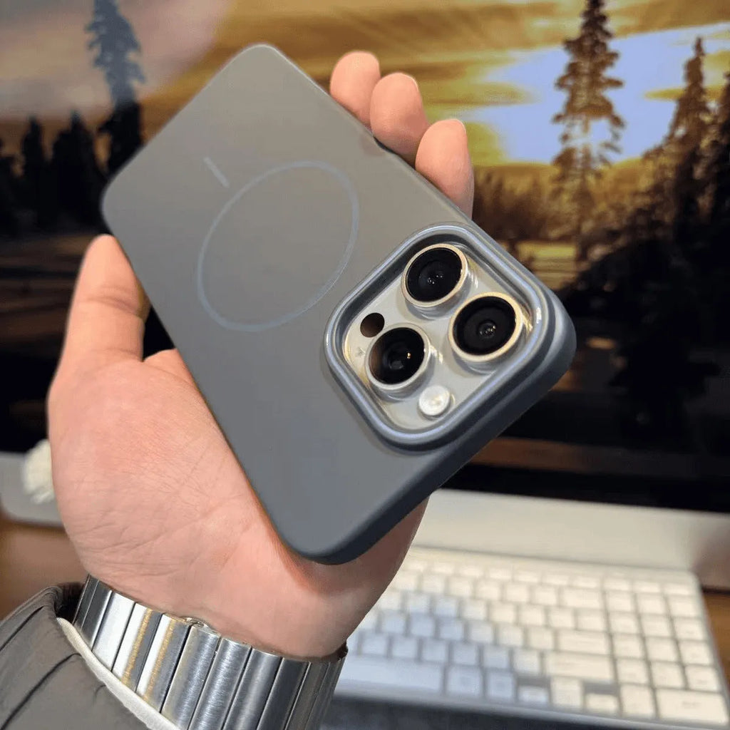 Soft fine circle magnetic PC phone case with frosted finish in black for iPhone 14 Pro