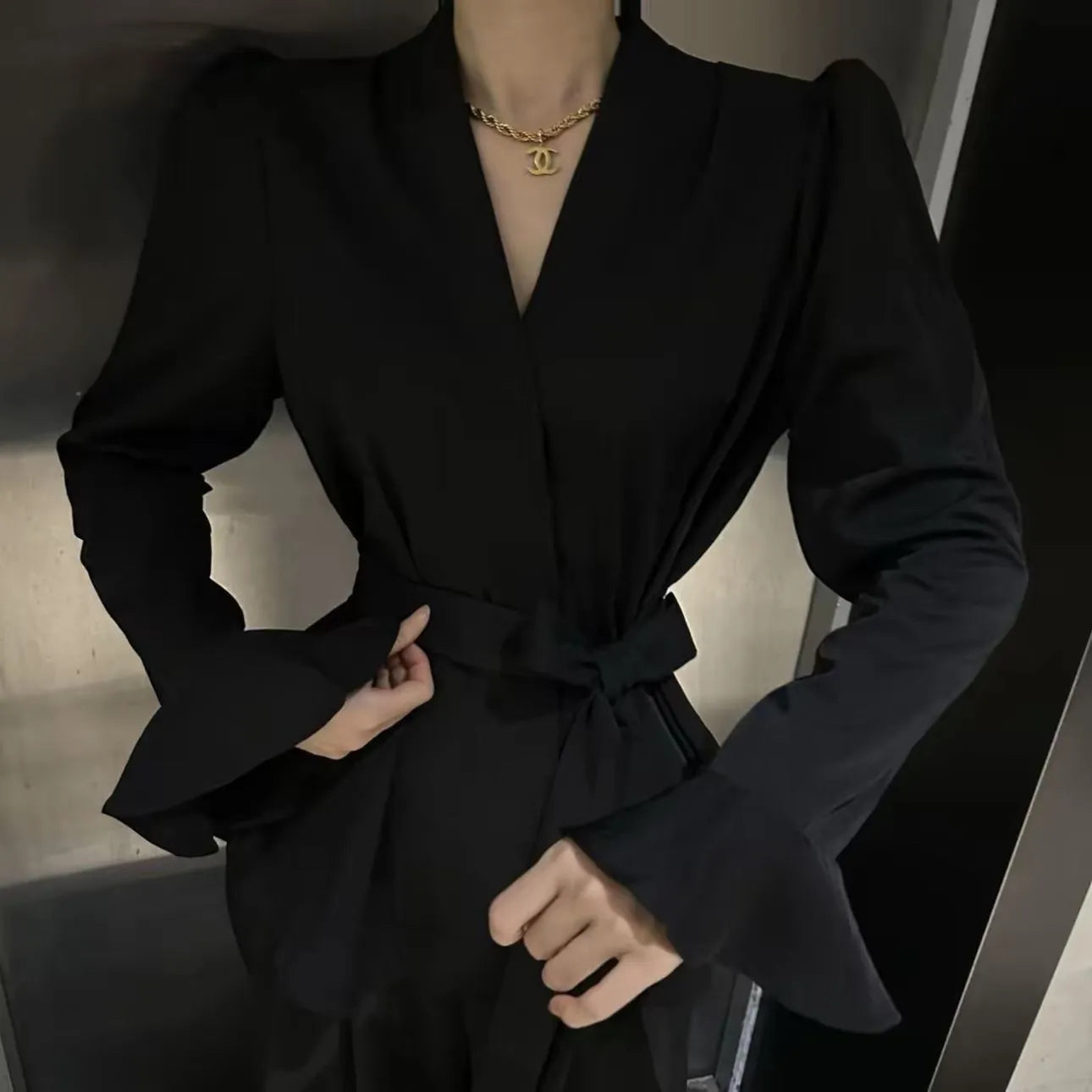 Women's French-style shirt with irregular collar and bell sleeves in various colours