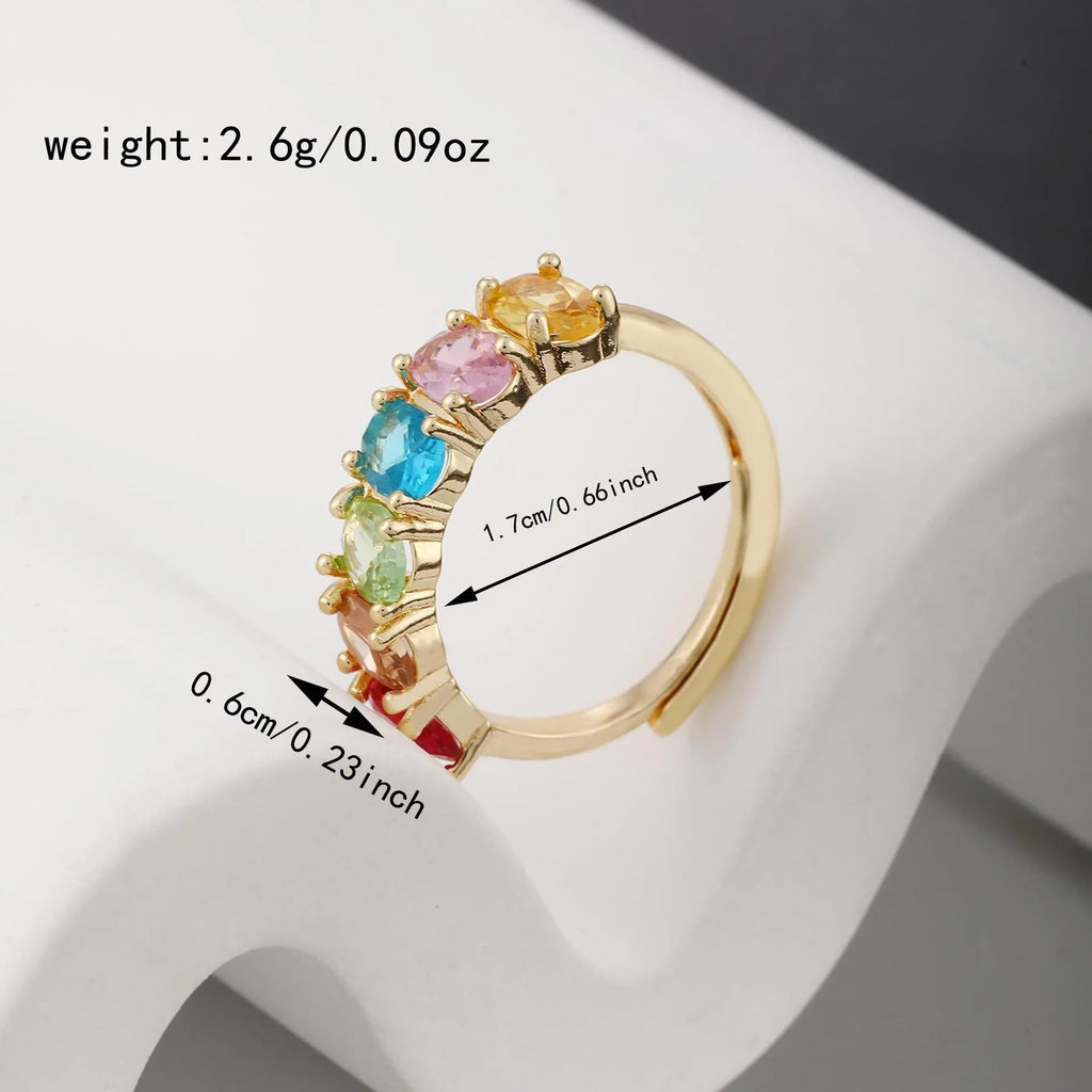 Gold electroplated copper ring with zircon stone and adjustable size in simple retro design