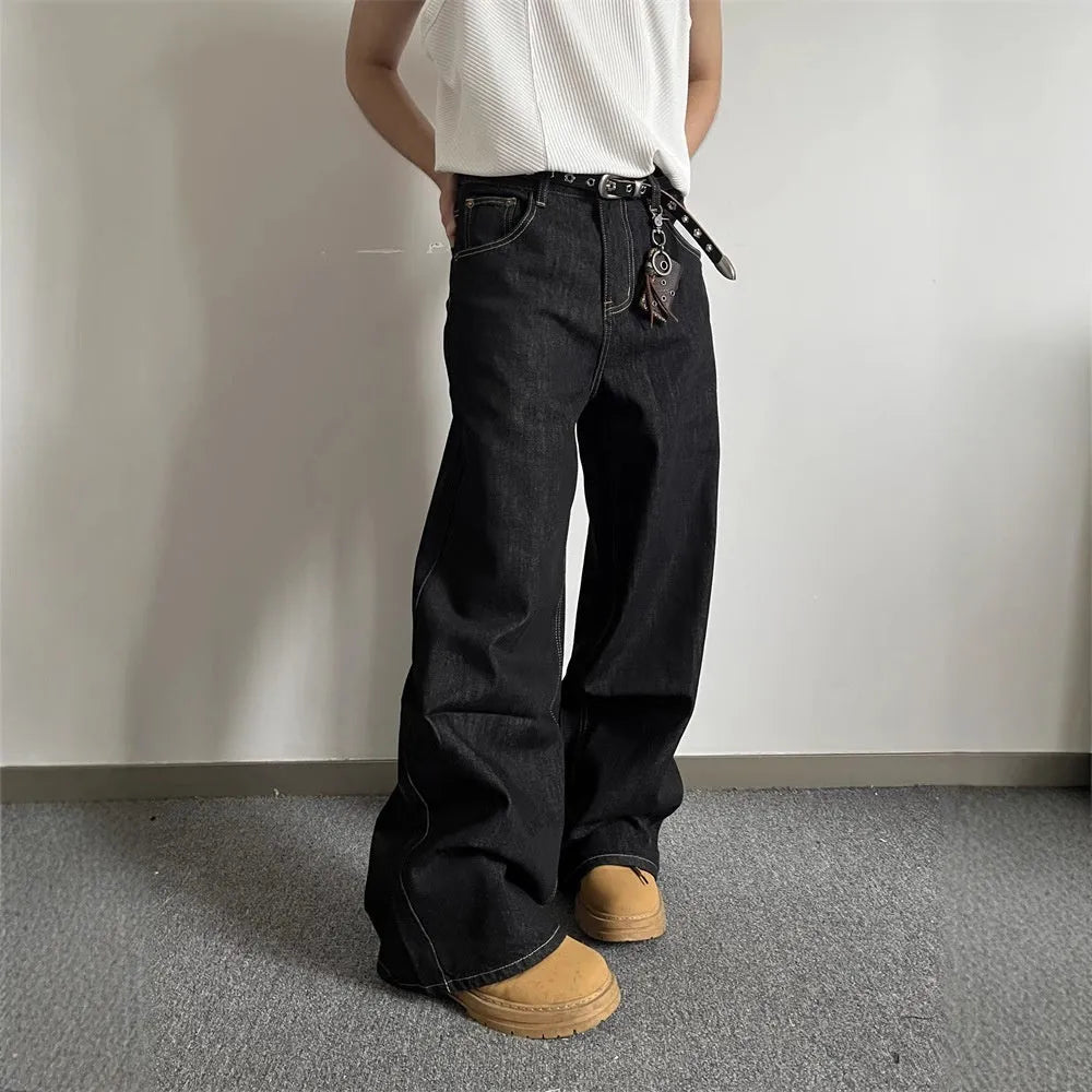 Black retro-style loose wide-leg straight-leg jeans with mid-waist design and zip placket closure