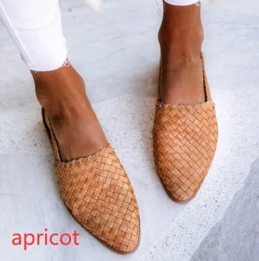 European style baotou flat sandals with buckle closure and pointed toe in various colours