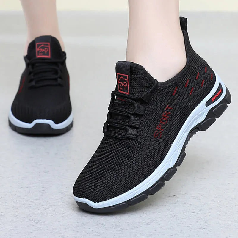 Casual low-top sneakers with soft PVC soles in black, grey, brown, red or light purple